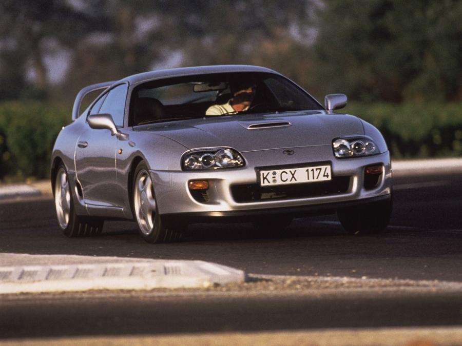  Toyota Supra Twin Turbo 1997 года  (фото 3 из 16)